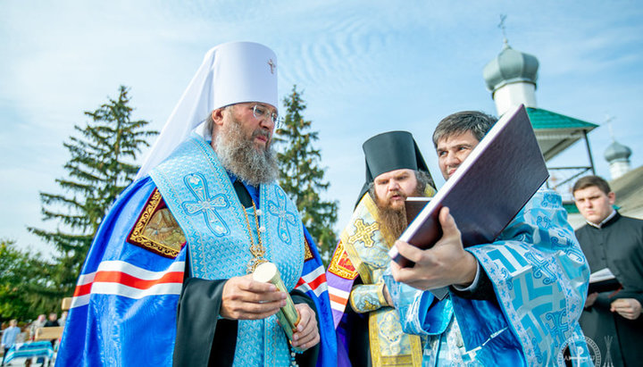 Керуючий справами УПЦ освятив місце під будівництво нового храму в Згурівці