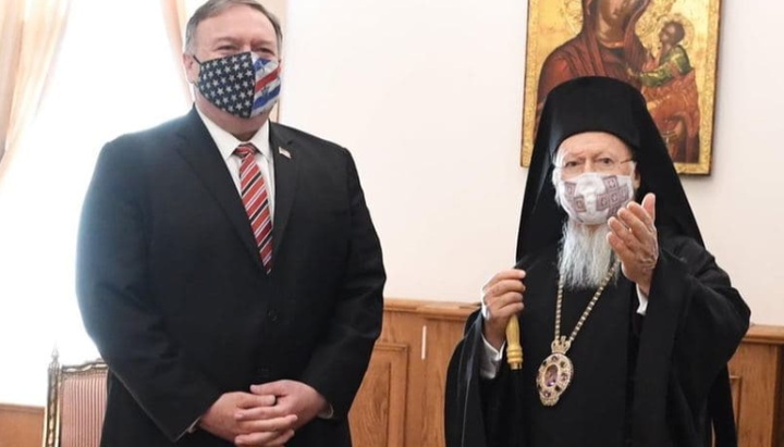 Ο υπουργός Εξωτερικών των ΗΠΑ Μάικ Πομπέο και ο Πατριάρχης Βαρθολομαίος. Φωτογραφία: credo.press