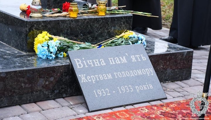 A memorial sign to the victims of the Holodomor in the Zhytomyr Eparchy. Photo: zhytomyr-eparchy.org