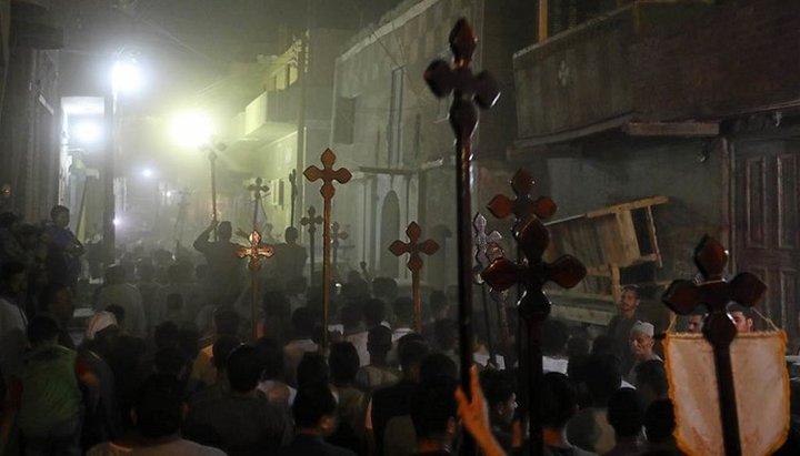 Минья, 2017 год. Шествие после похорон убитых мусульманами коптских христиан, 2017 год. Фото: Reuters