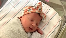 В США родился ребенок, эмбрион которого хранили 27 лет