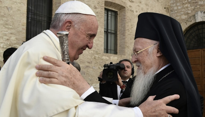 Pope Francis and Patriarch Bartholomew. Photo: kolokolrussia.ru