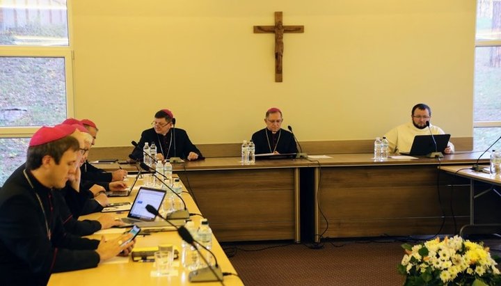 The bishops of the UGCC and the RCC adopted a joint communiqué on quarantine restrictions in Ukraine. Photo: kmc.media