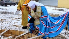 Митрополит Никодим совершил чин на основание храма-часовни в Северодонецке