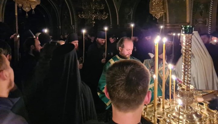 В Почаевской лавре совершили монашеский постриг пяти послушников. Фото: Facebook-страница «Почаївський листок»