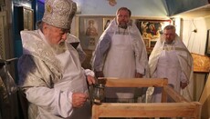 В Днепропетровской епархии освятили храм УПЦ в честь Покрова Богородицы