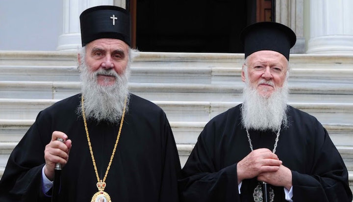 Ο Πατριάρχης Σερβίας Ειρηναίος και ο Πατριάρχης Βαρθολομαίος. Φωτογραφία: pravoslavie.fm