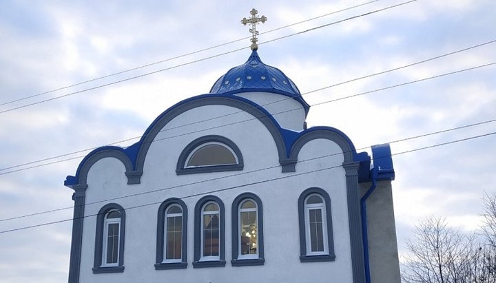 Biserica în cinstea Tuturor sfinților din Zavoloca din cadrul Bisericii Ortodoxe Ucrainene. Imagine: Pagina de Facebook a Eparhiei Cernăuților și a Bucovinei 