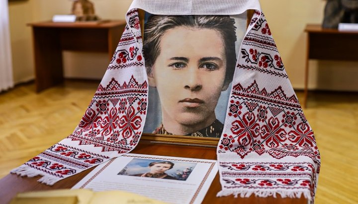 Портрет Лесі Українки знаменитого художника Михайла Жука. Фото: kdais.kiev.ua