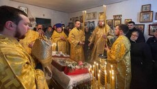 Volyn Eparchy vicar visits persecuted community of UOC in Romaniv