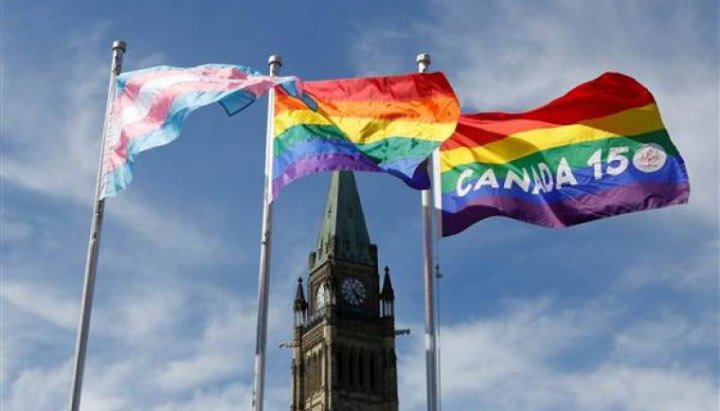 Прапори ЛГБТ в Канаді. Фото: christianpost.com