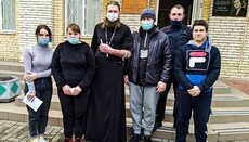 Клирики и прихожане Запорожской епархии сдали кровь для онкобольных детей