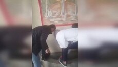 В РФ суд оштрафовал солдат, помывших обувь в святом источнике