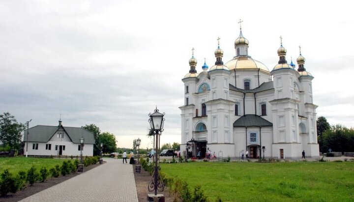 Свято-Покровский храм УПЦ в селе Поддубцы. Фото: пресс-служба Волынской епархии