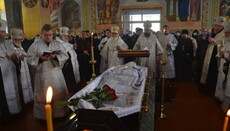 У Вознесенську попрощалися з покійними настоятелем кафедрального собору УПЦ