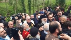 В Грузии полиция расследует захват раскольниками монастыря Салхино