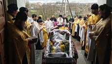 Митрополит Мелетій очолив відспівування настоятеля храму УПЦ у Сокирянах