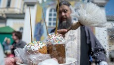 В РПЦ заявили, что «магазинное» освящение куличей – суррогат и кощунство