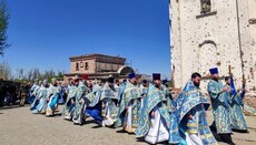 В возрождаемом Иверском монастыре Донецка отметили престольный праздник