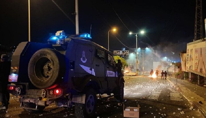 Полиции не удается справиться с беспорядками в израильском городе Лод. Фото: nash-israel.com