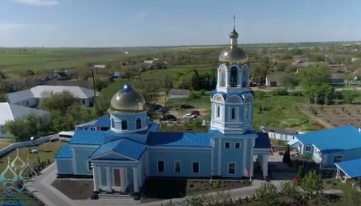 Свято-Успенський храм с. Делень. Фото: news.church.ua