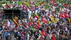 10 тыс. литовцев выступили против однополых браков и Стамбульской конвенции