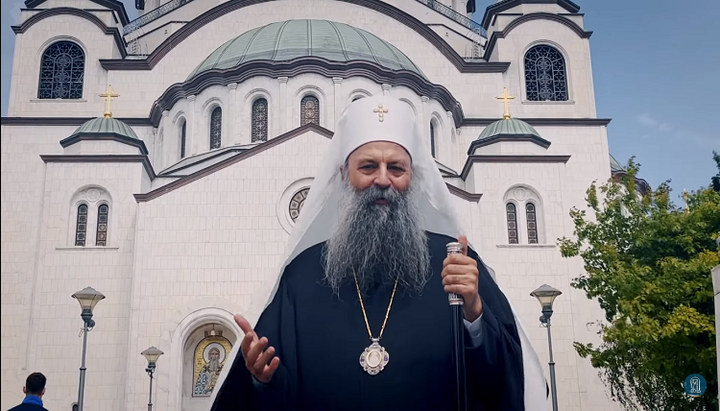 Προκαθήμενος της Σερβικής Ορθόδοξης Εκκλησίας Πατριάρχης Πορφύριος. Φωτογραφία: στιγμιότυπο οθόνης του βίντεο από YouTube κανάλι της UOC.