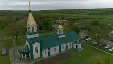 Митрополит Агафангел освятил новый храм в Петропавловке Одесской области