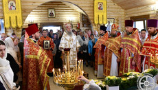 În Skobelka a fost sfințit iconostasul în biserica recent construită