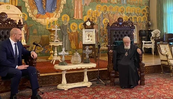 Денис Шмыгаль на встрече с Патриархом Илией. Фото: Facebook/Andrii Yurash