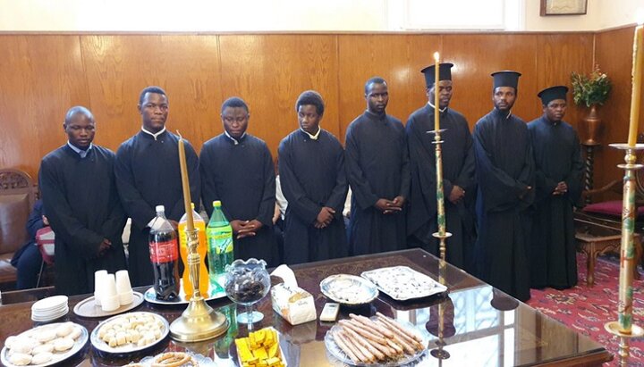 Выпускники африканской семинарии Александрийского Патриархата. Фото: orthodoxtimes.gr
