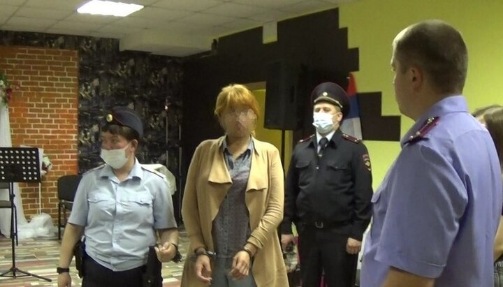 В РФ арестовали главу секты, где людей доводили до психических расстройств