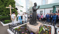 В Орлі відкрили й освятили пам'ятник архімандриту Іоанну (Крестьянкіну)