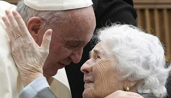 Папа Франциск на встрече с пожилыми (Ватикан, 15 октября 2016 г.) . Фото: vaticannews.va