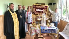 Строящимся храмам Нежинской епархии УПЦ передали церковную утварь