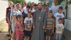 Община УПЦ в селе Садки начинает строить новый храм вместо захваченного ПЦУ
