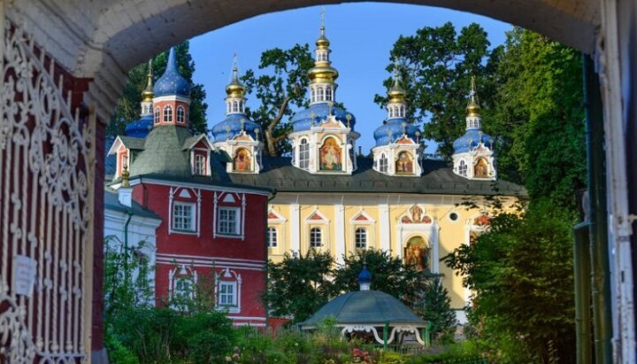 Псково-Печерський монастир РПЦ. Фото: pskov-eparhia.ru