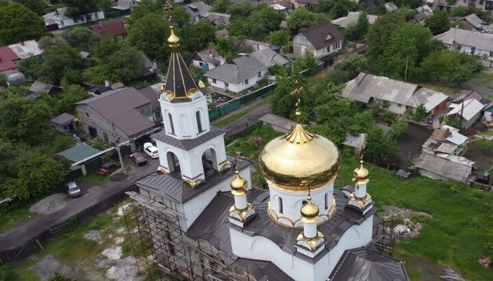 Споруджуваний храм УПЦ у Білозерському Донецької єпархії. Фото: bf-favor.org