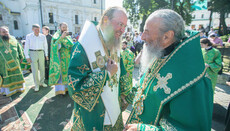 Предстоятель УПЦ поздравил митрополита Антония с днем небесного покровителя