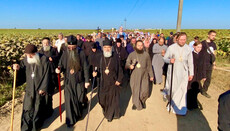 Более 8 тысяч верующих прошли крестным ходом в Иосафатову долину