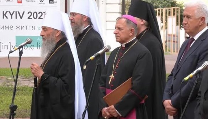 Întâistătătorul Bisericii Ortodoxe Ucrainene la festivitățile din catedrala Sofia Kyivska, 24.08.21. Imagine: facebook.com/MitropolitAntoniy
