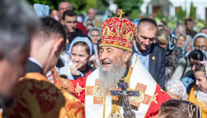 Блаженніший Онуфрій на святі Флорівської обителі в Києві. Фото: news.church.ua