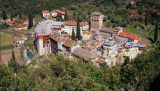 Влада Сербії прийняла закон про захист спадщини монастиря Хіландар на Афоні
