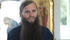 Ιερέας από Κατερίνοβκα: Συνεχίζω να καλώ σε μετάνοια εισβολείς του ναού