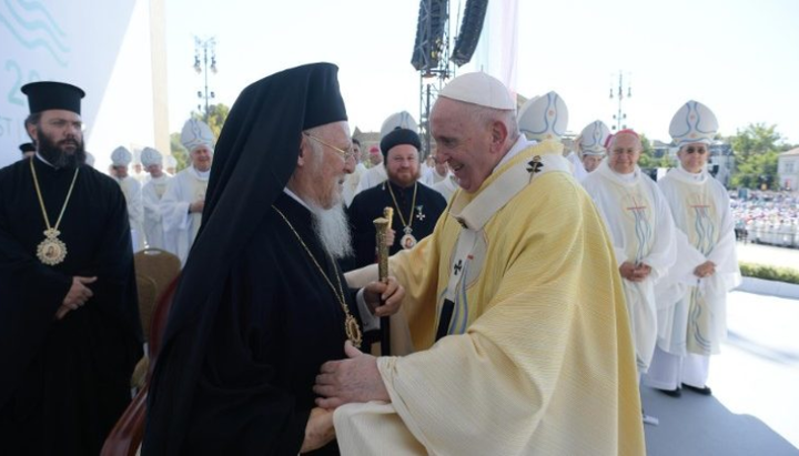 Papa Francisc și conducătorul Fanarului. Imagine: vaticannews.va