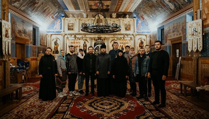 Delegația Bisericii Ortodoxe Ucrainene. Imagine: pagina de Facebook a episcopului Victor