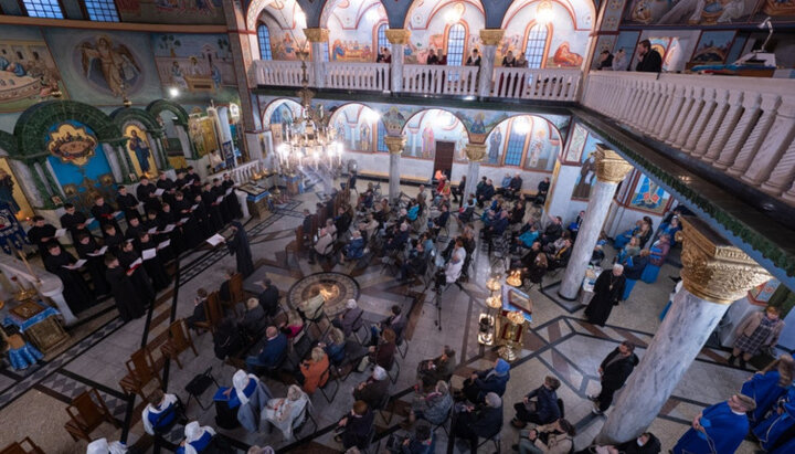 Хор КДАиС на фестивале церковной музыки в Польше. Фото: kdais.kiev.ua
