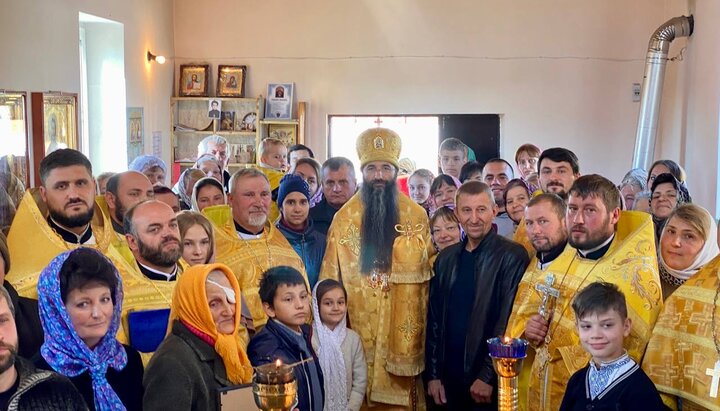 Metropolitan Varsonofy consecrated the temple in vlg. Signal