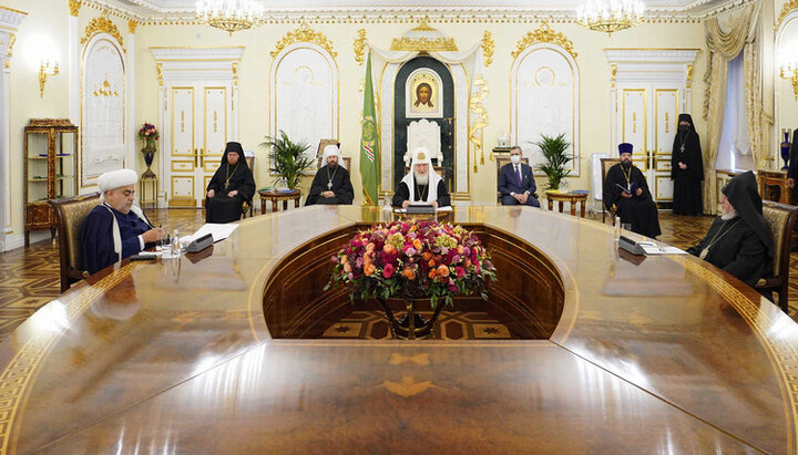 Встреча в Даниловом монастыре в Москве. Фото: mospat.ru