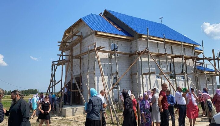 Новый храм УПЦ в Полесском, построенный вместо захваченного. Фото: СПЖ